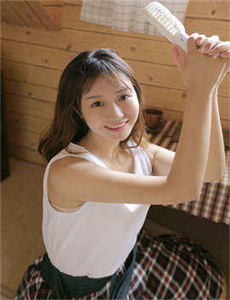 美国女子监狱全集